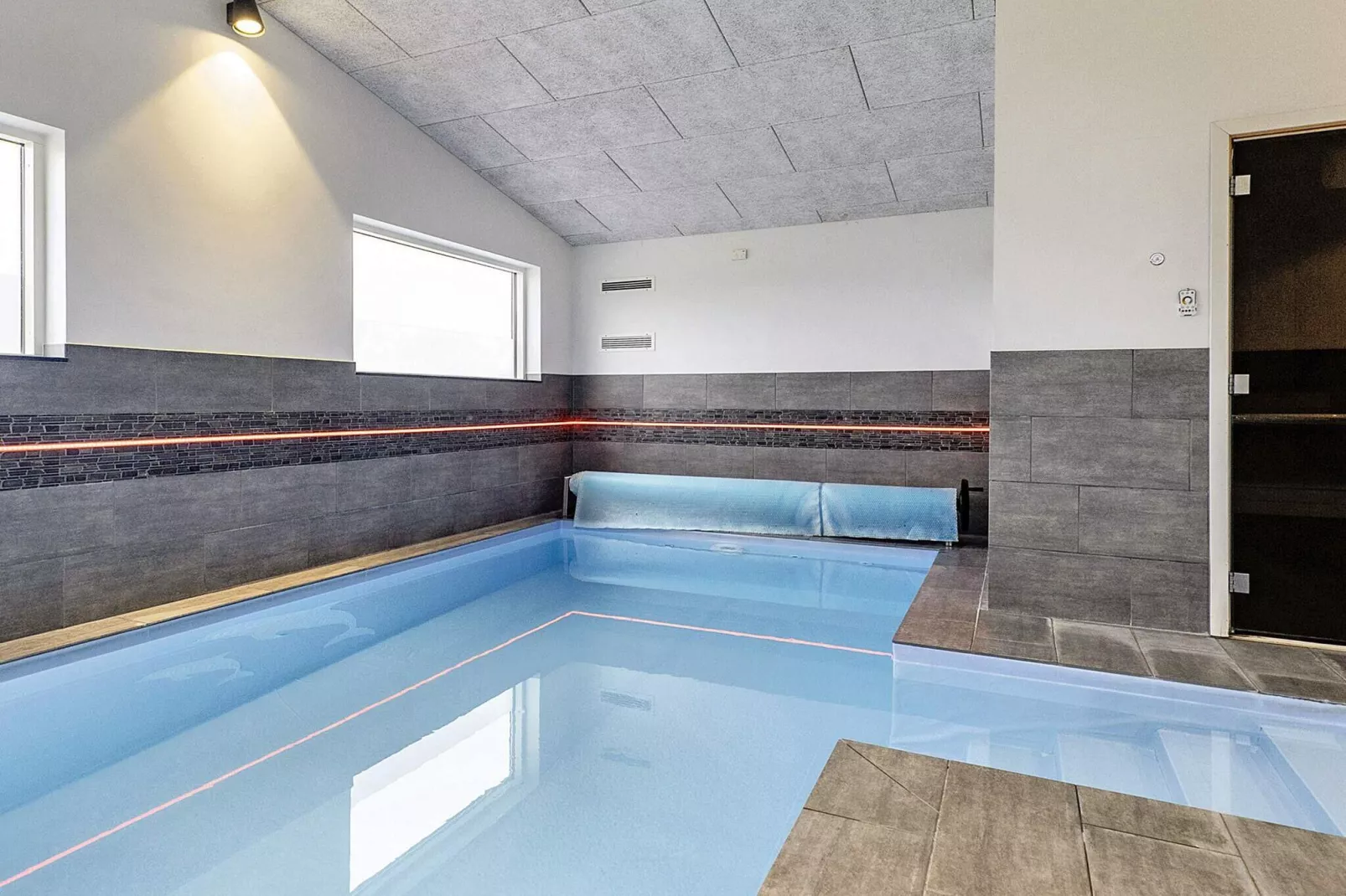 Maison de vacances pour 16 a Væggerløse-Piscine
