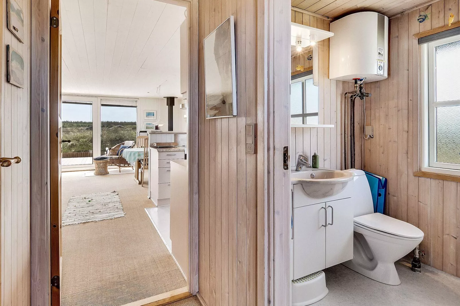 4 person holiday home in Frøstrup-Indoor