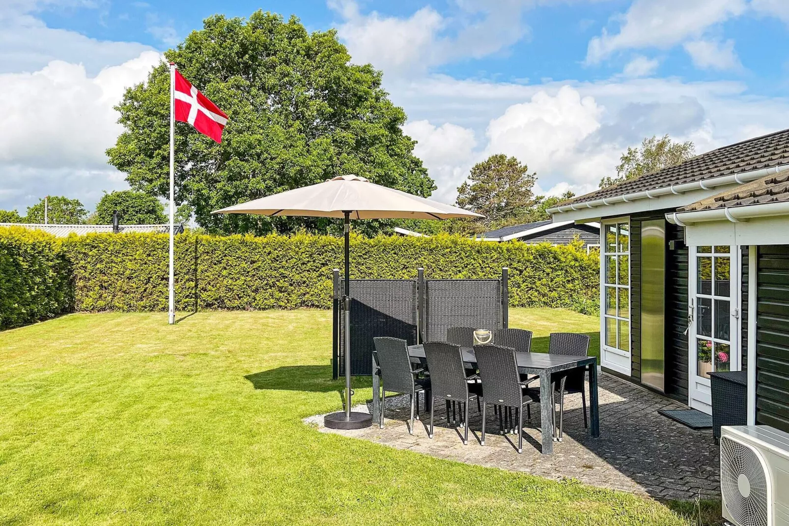 6 person holiday home in Hadsund