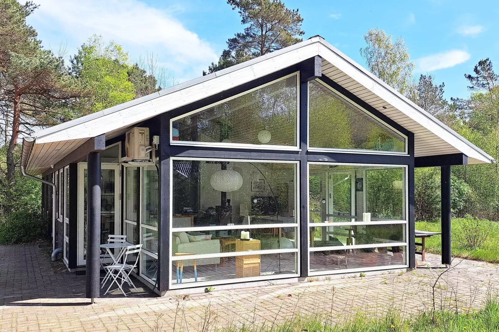 8 person holiday home in Hadsund