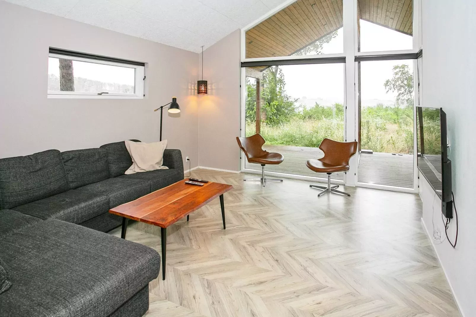 12 person holiday home in Millinge-Indoor