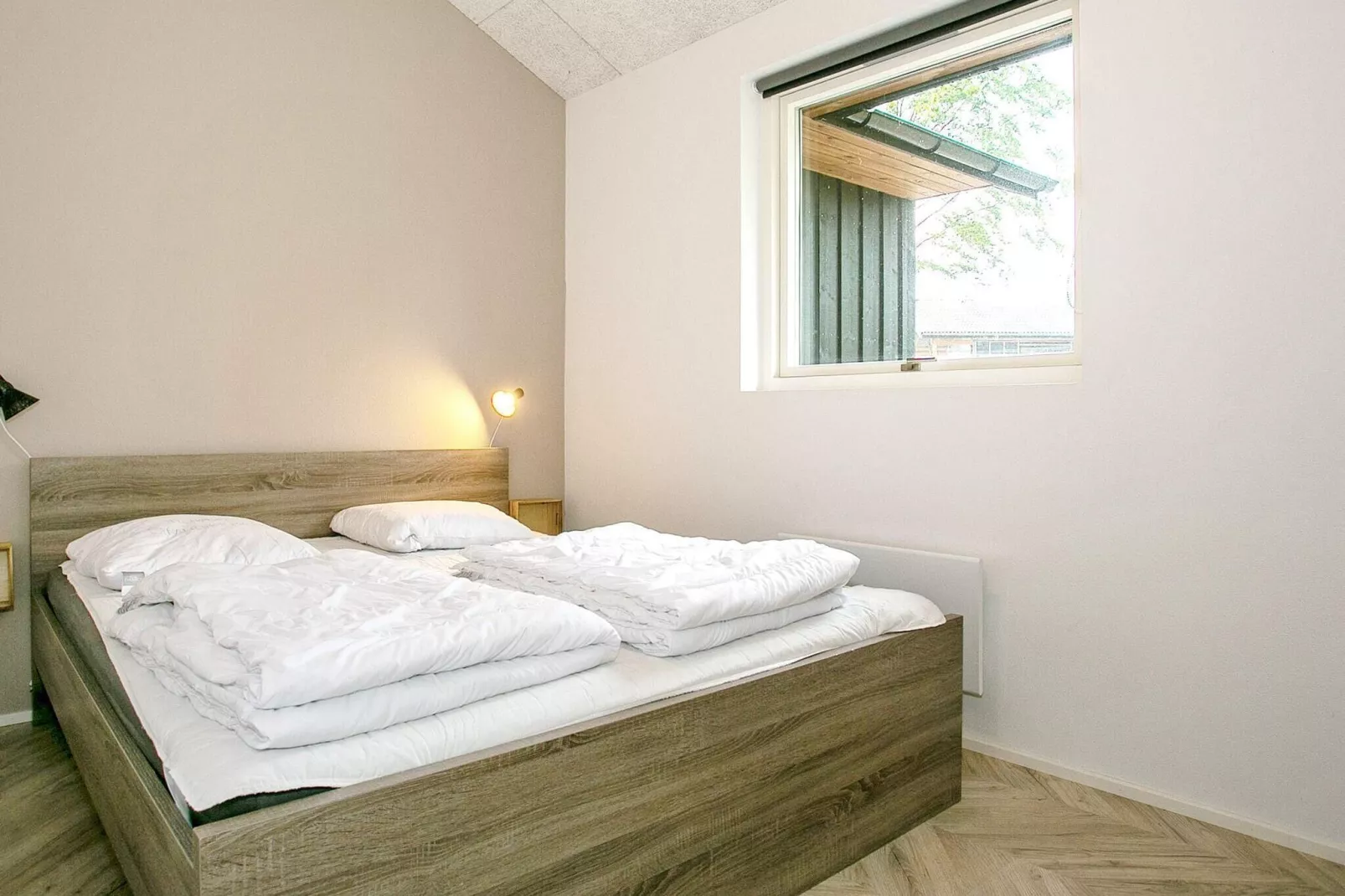 12 person holiday home in Millinge-Indoor