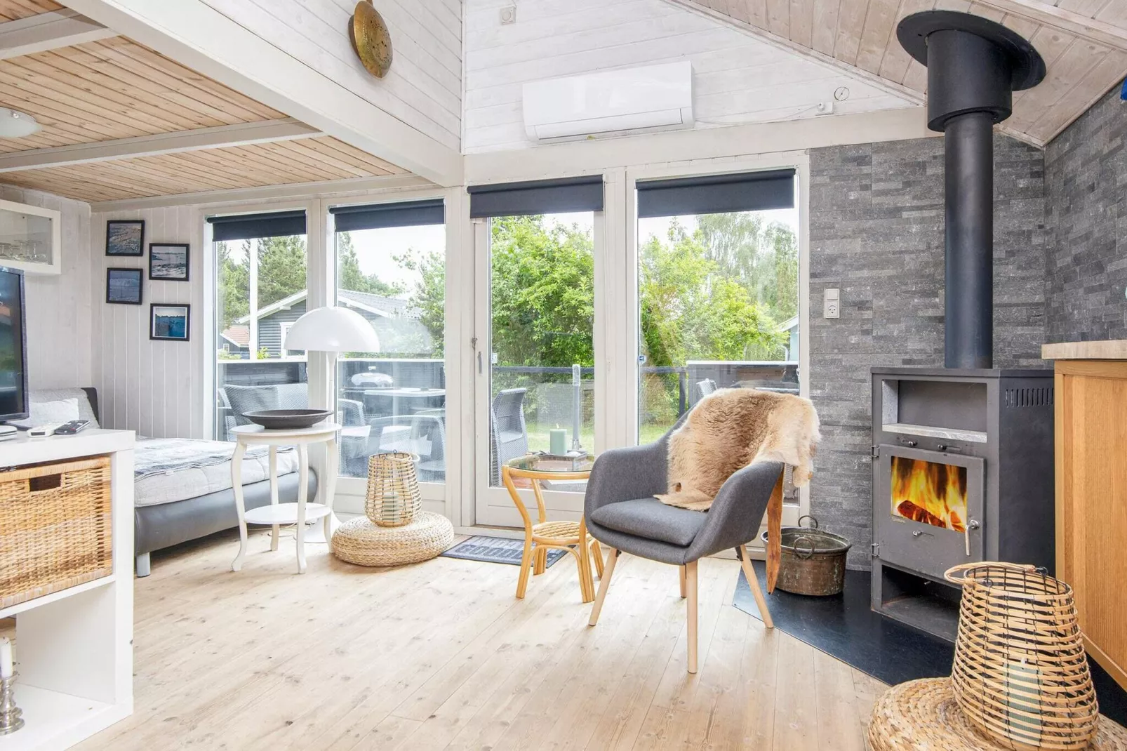 5 person holiday home in Hovborg