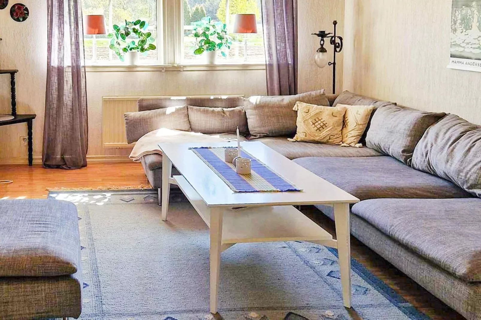 6 person holiday home in TROLLHÄTTAN-Indoor