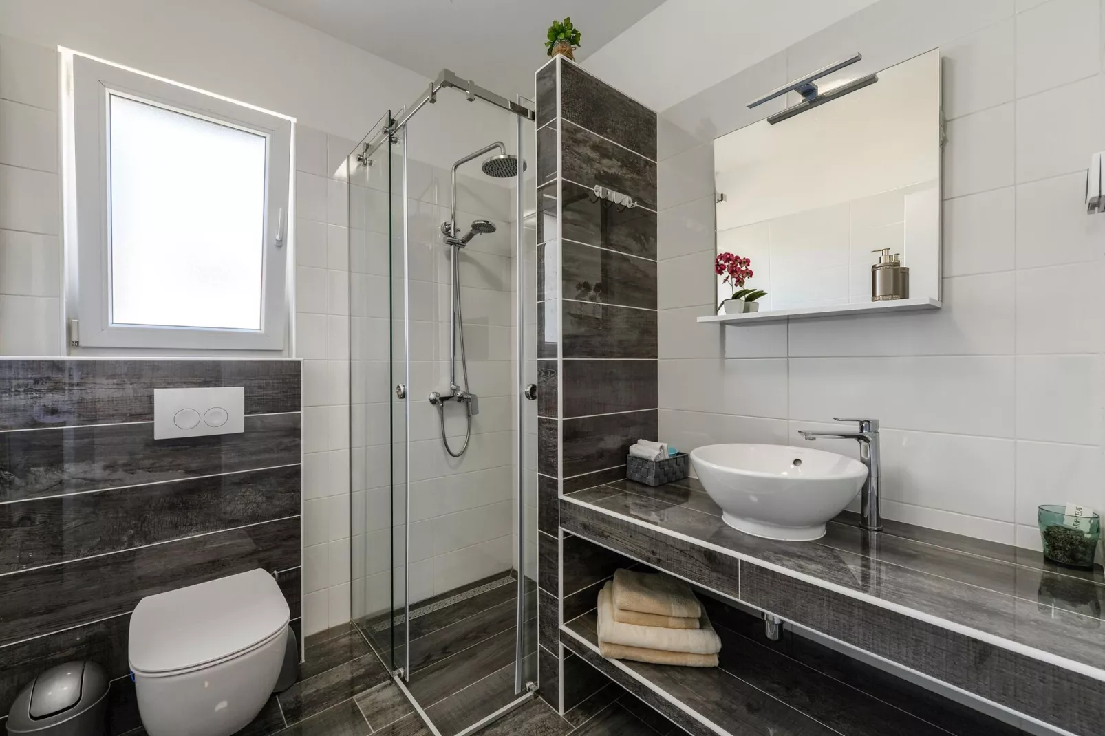 Villa Azuro-Bathroom
