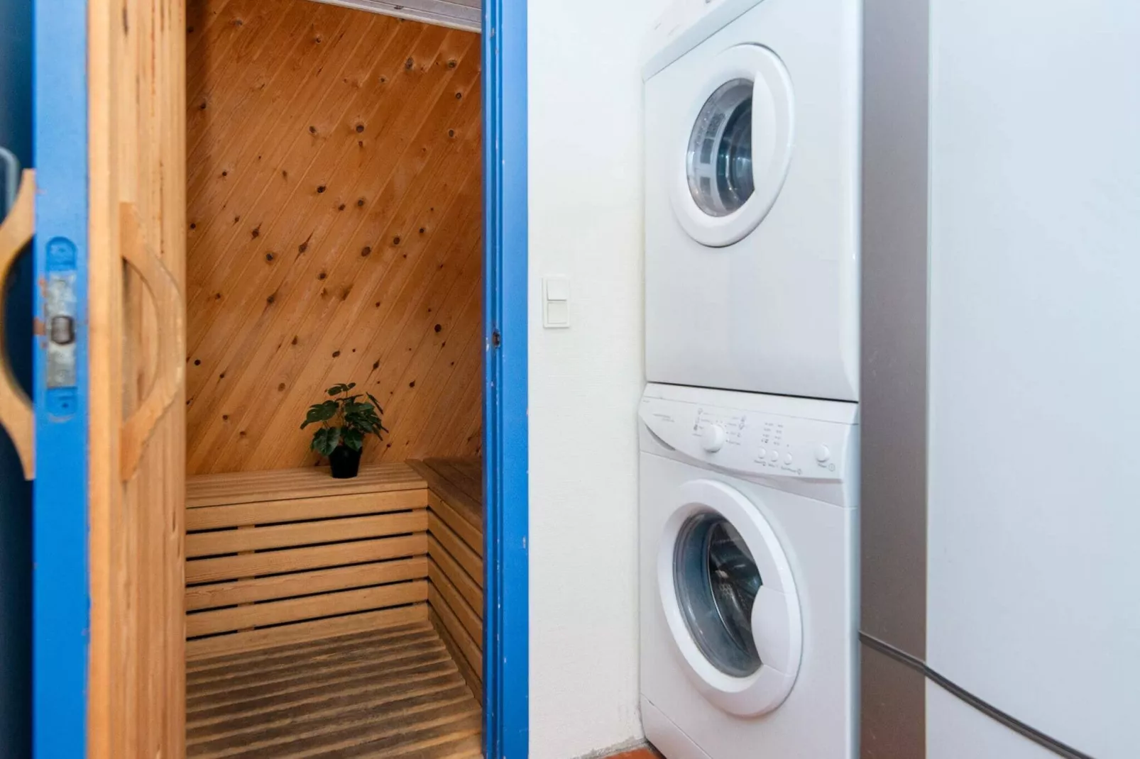 12 person holiday home in Lemvig-Indoor