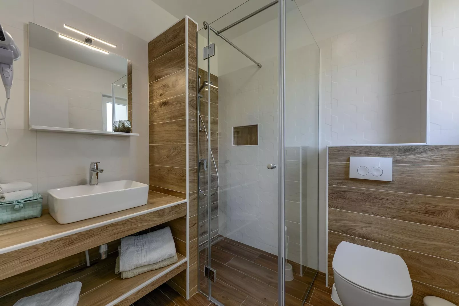 Villa Azuro-Bathroom