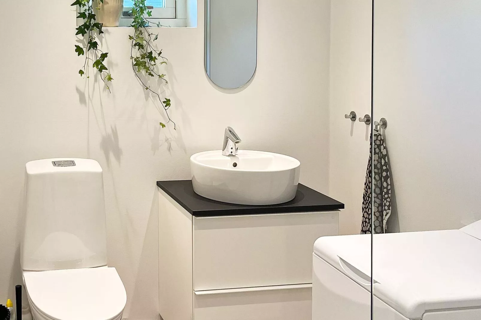 6 person holiday home in LAHOLM-By Traum-Indoor