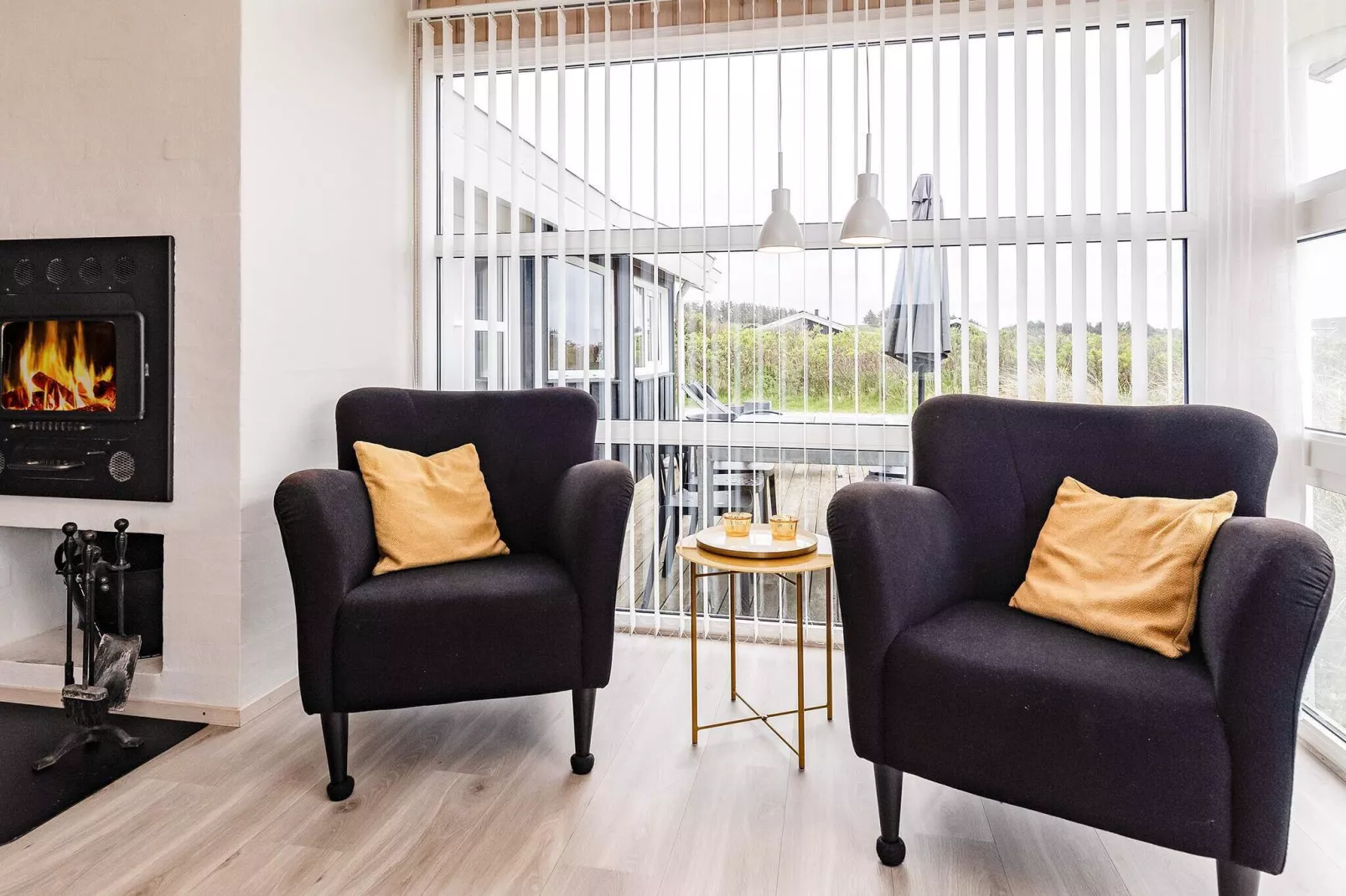 Luxury Retreat with Sea View-Indoor