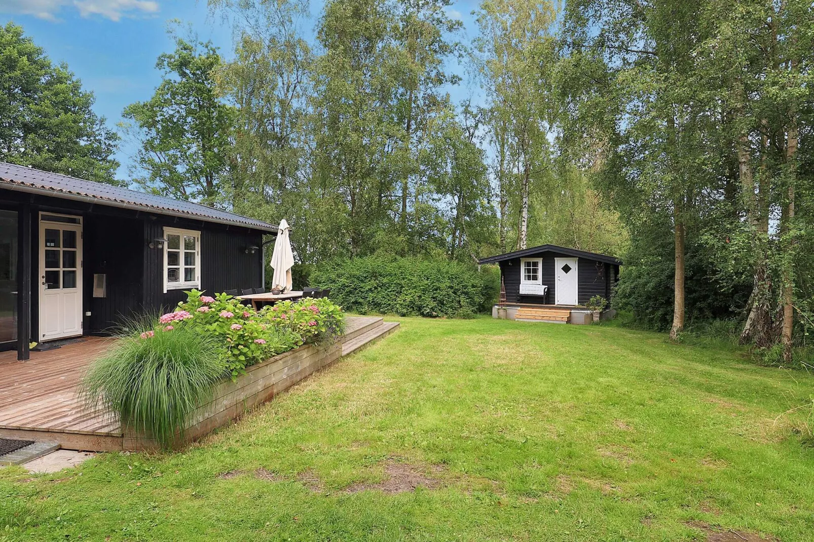 6 person holiday home in Mern-By Traum-View