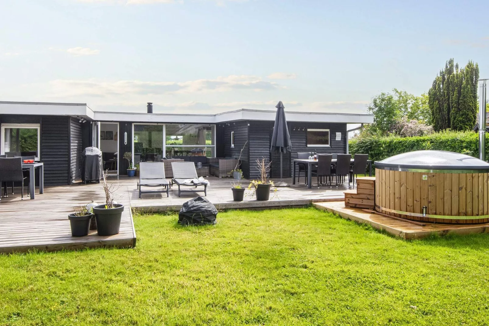 6 person holiday home in Hejls-By Traum