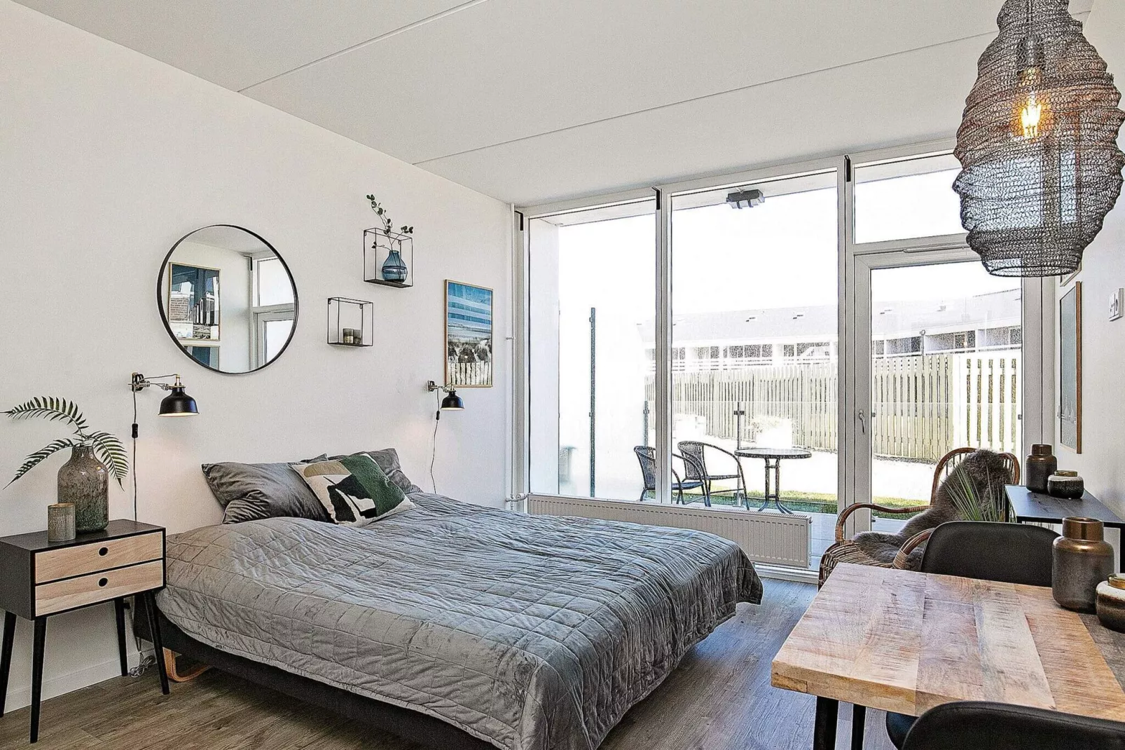 1 room,incl.electricity,Premium-Indoor