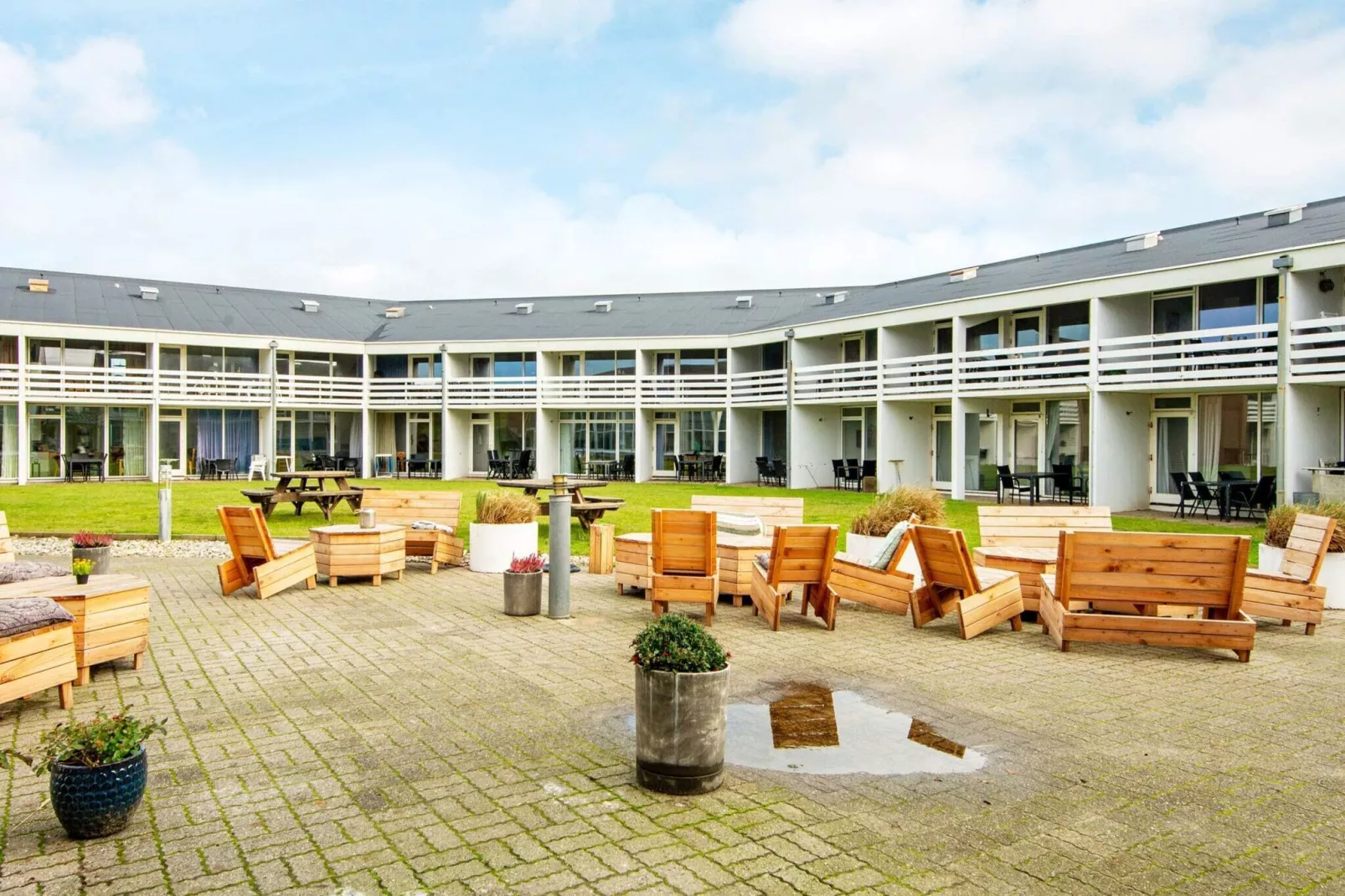 1 room,incl.electricity,Premium - Non tagué