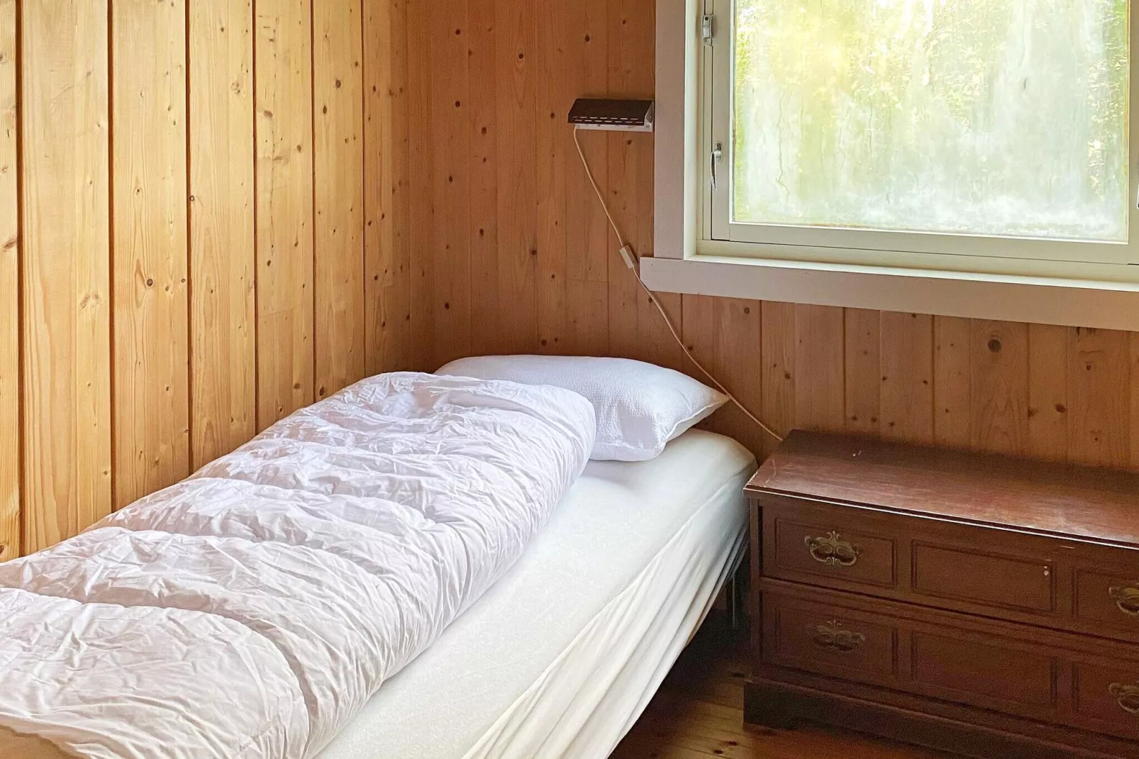 4 person holiday home in Reksteren-By Traum-Indoor