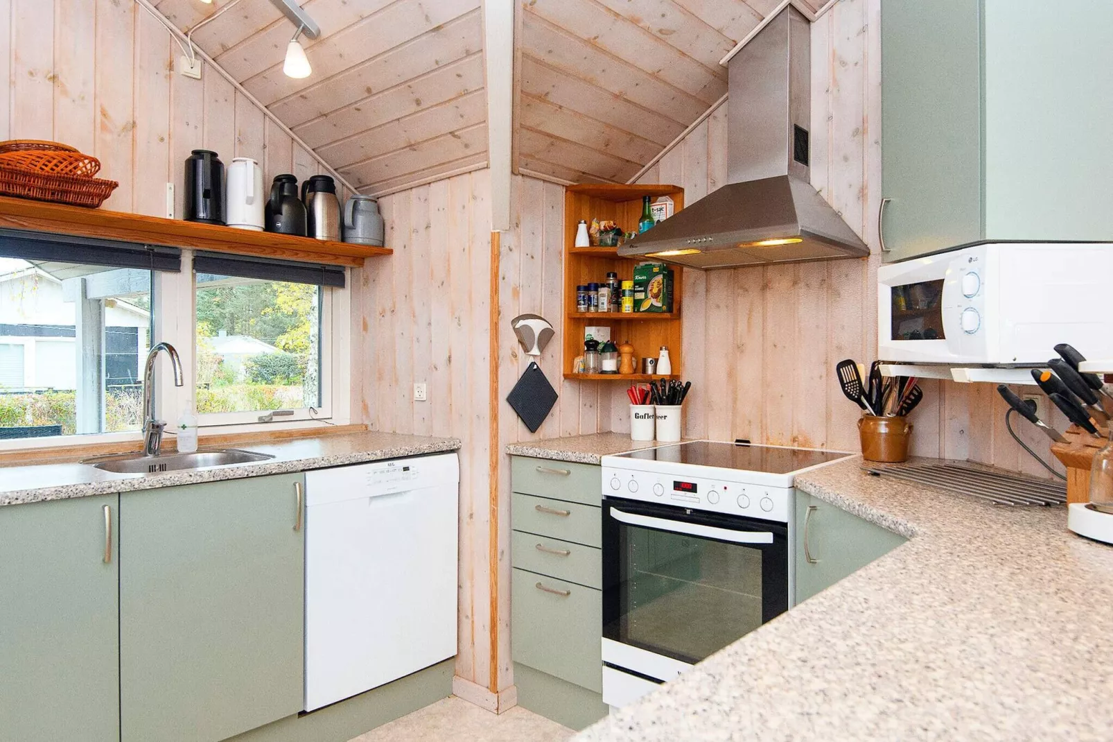 10 person holiday home in Fårvang-By Traum-Indoor