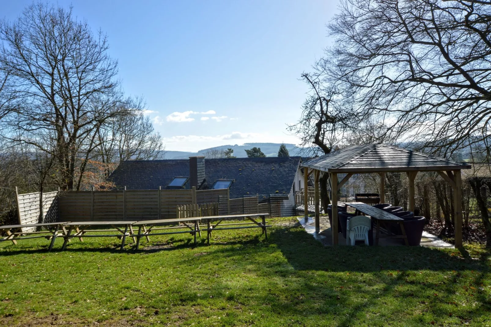 Le Noyer-Exterior summer