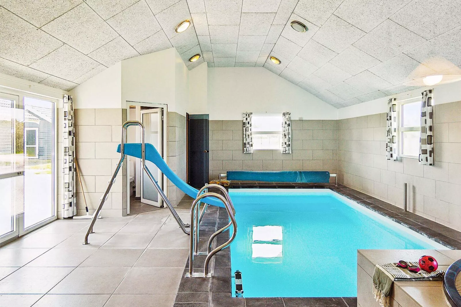 Luxury Retreat Nr. Lyngby - By Traum Ferienwohnungen-Swimming pool