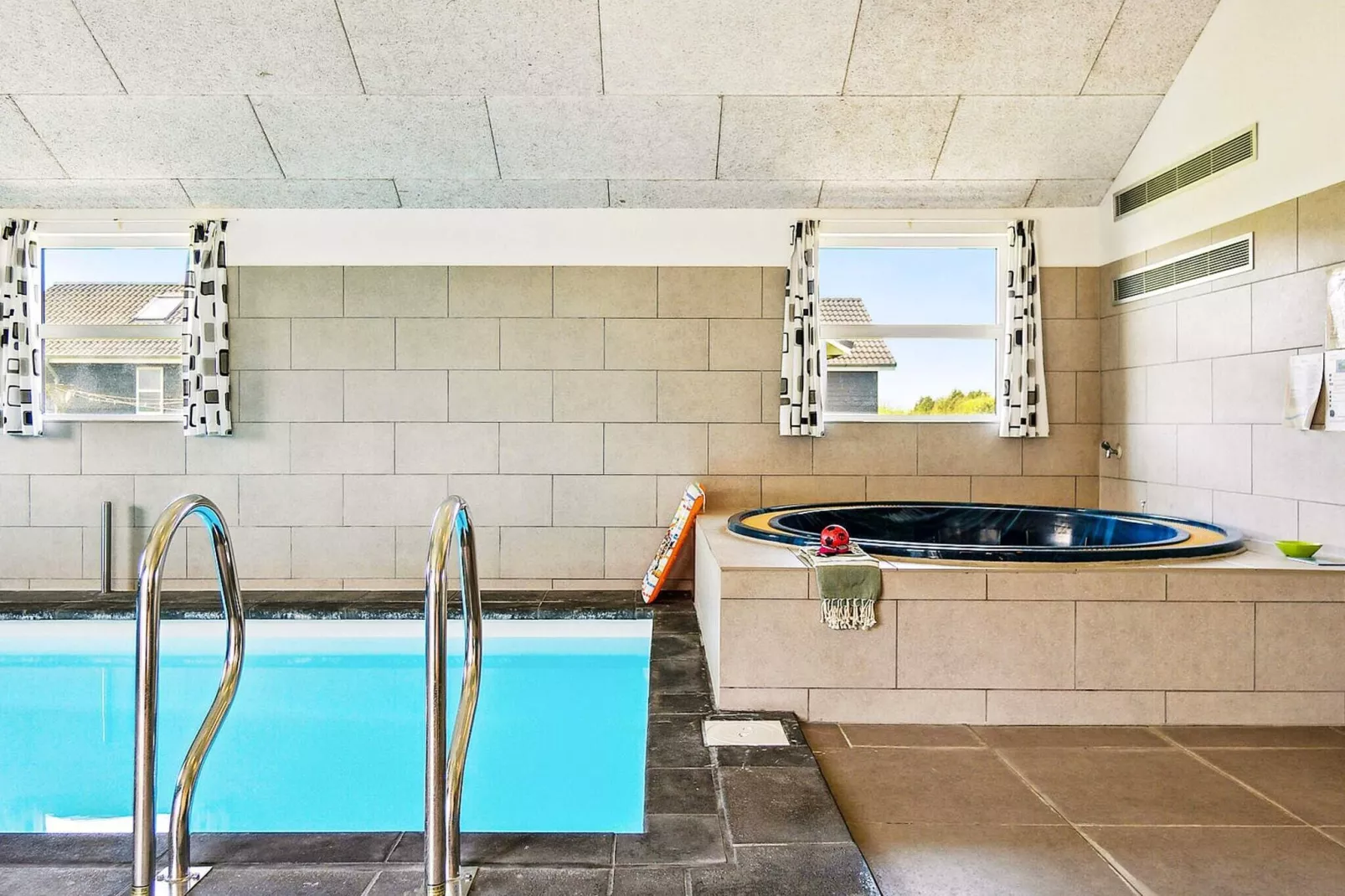 Luxury Retreat Nr. Lyngby - By Traum Ferienwohnungen-Swimming pool