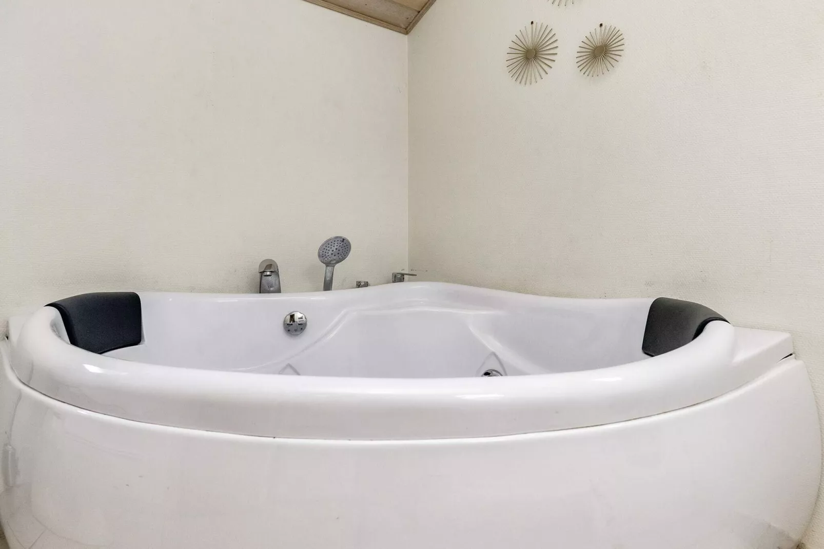 12 person holiday home in Storvorde-By Traum-Spa