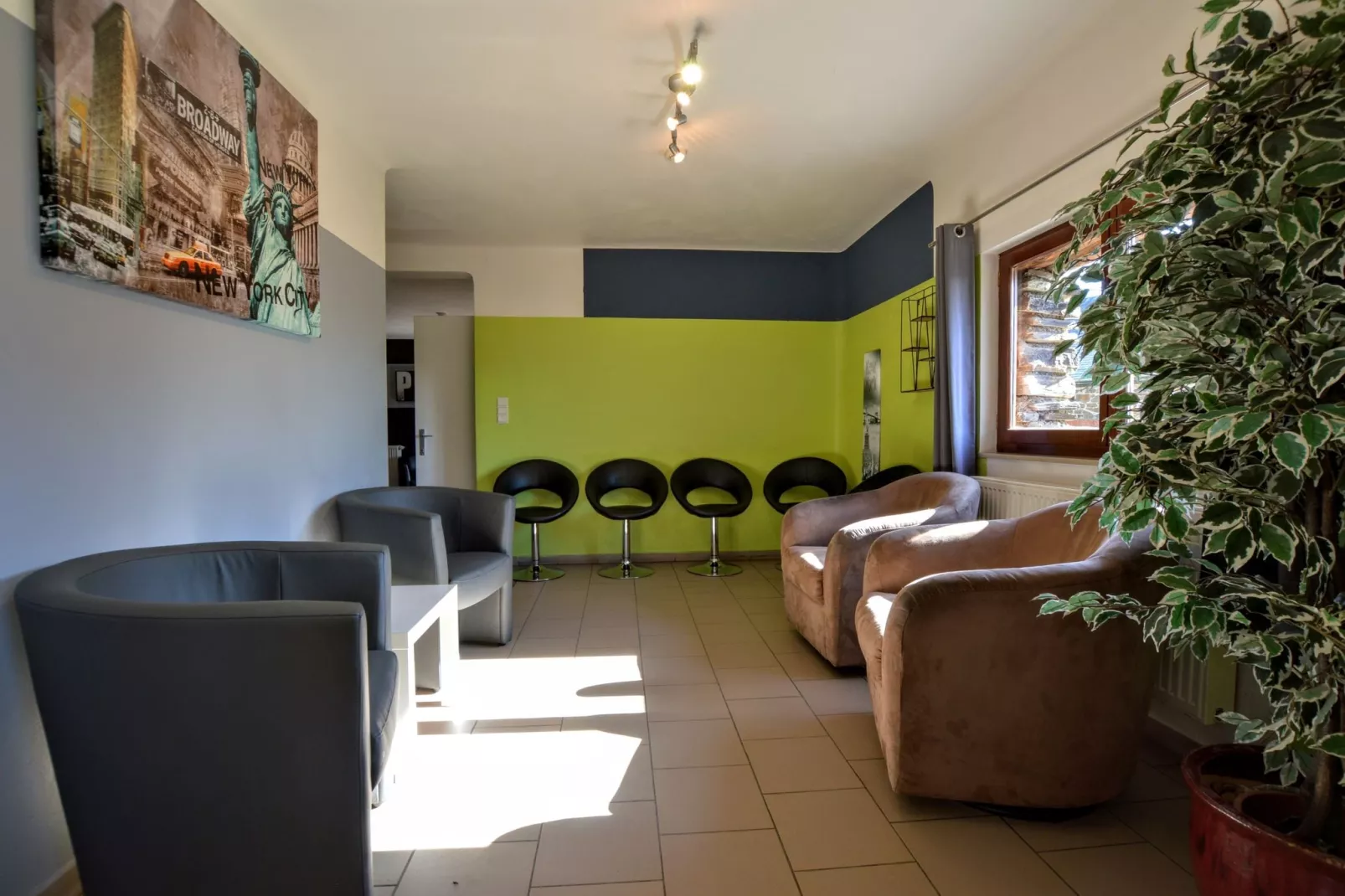 Le Noyer-Living room