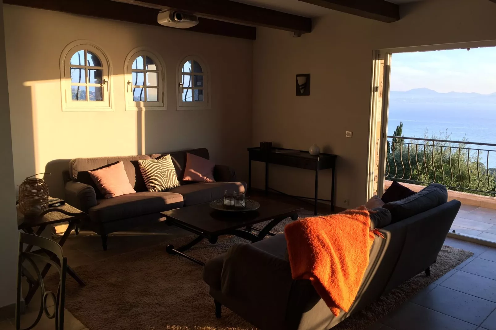 Vergerie-Living room