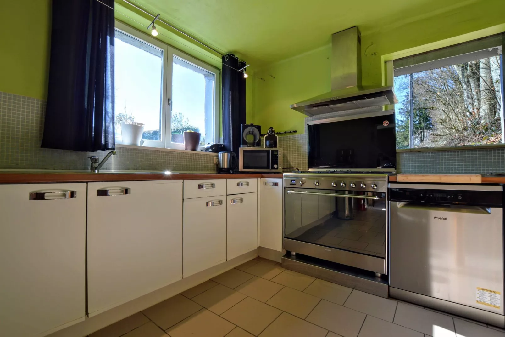 Le Noyer-Kitchen