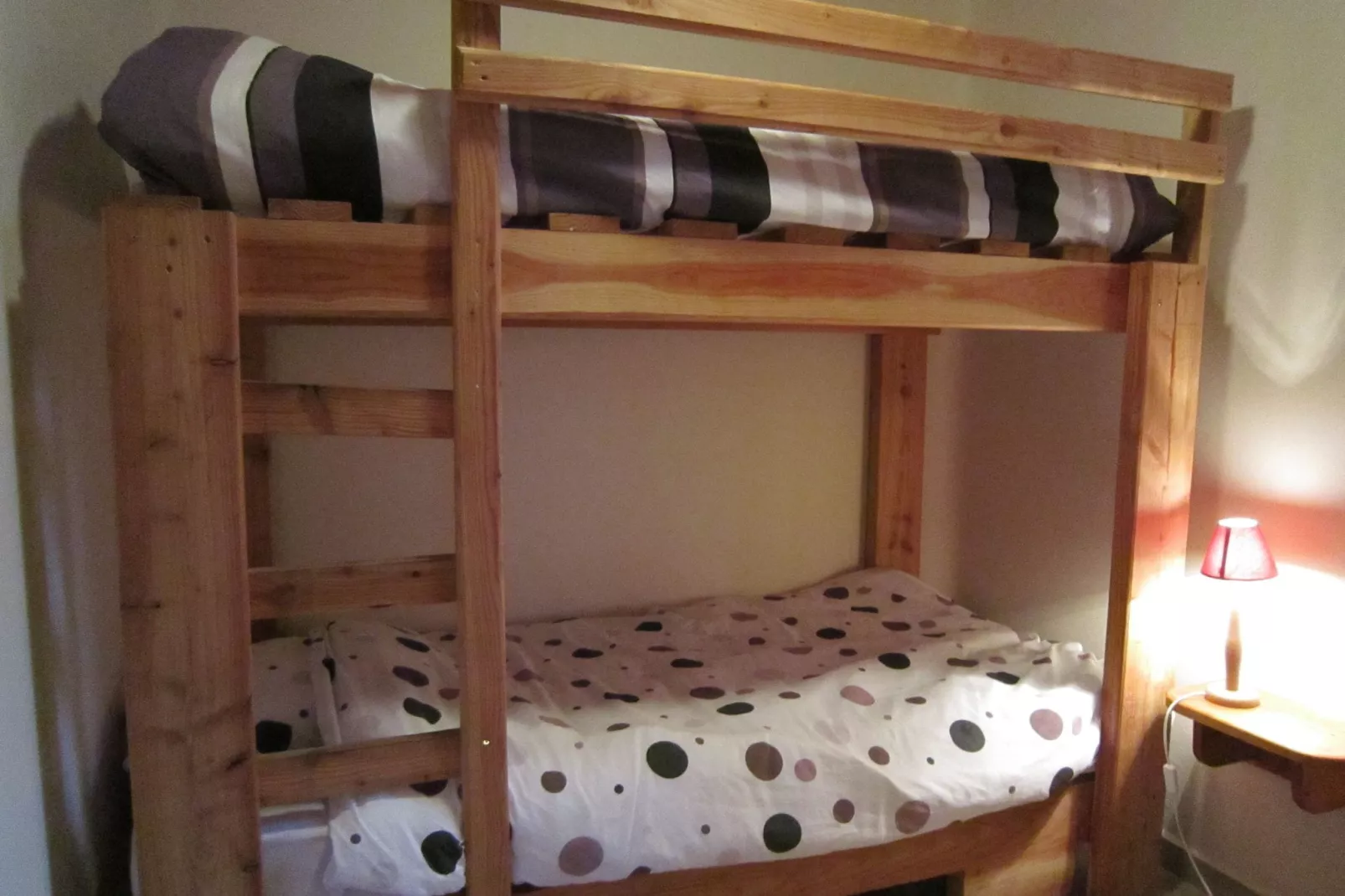 Le Noyer-Bedroom