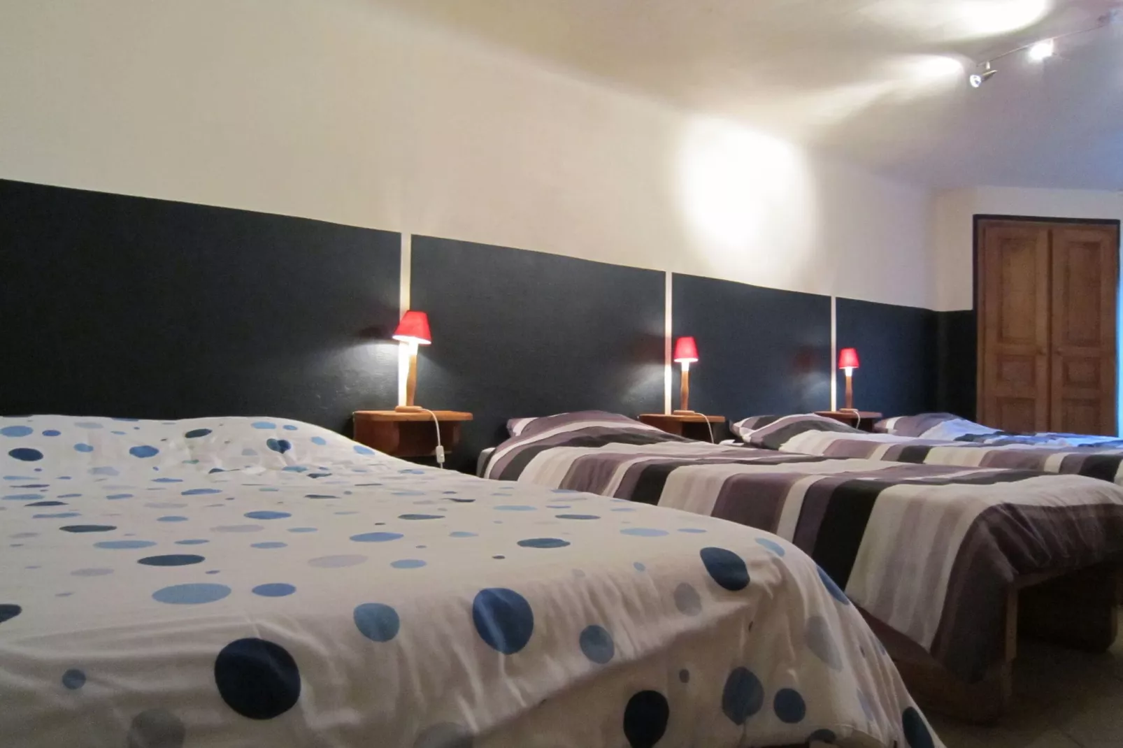 Le Noyer-Bedroom