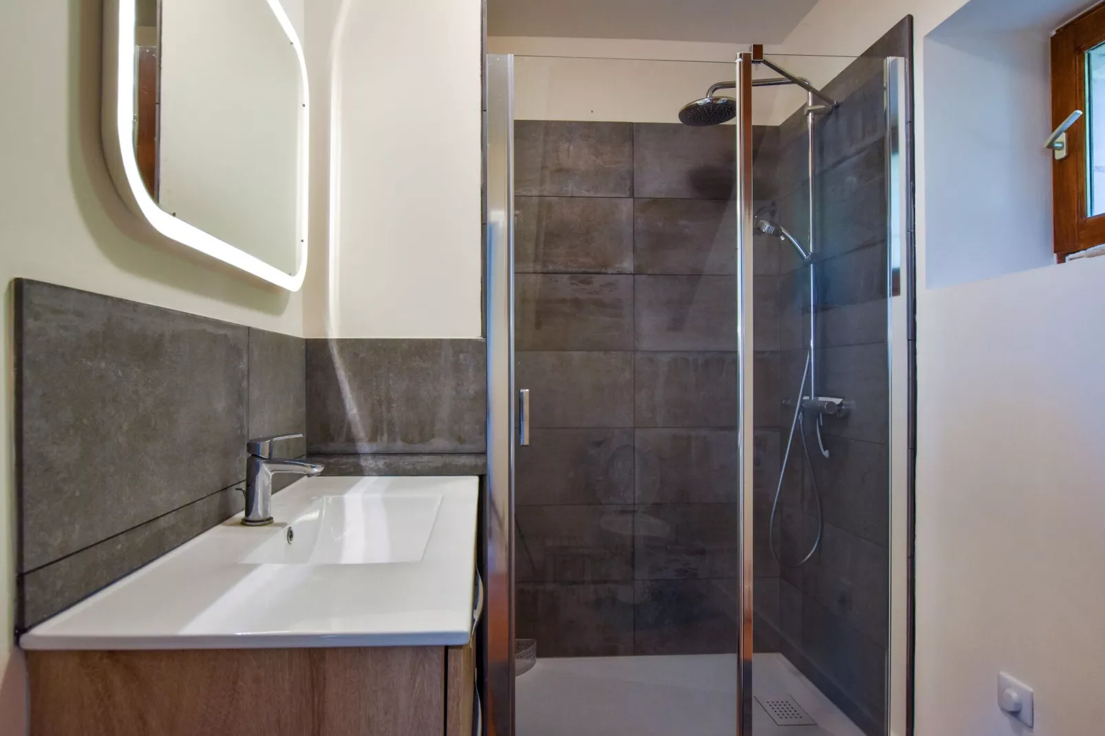 Gite vallée de la Loire-Badezimmer