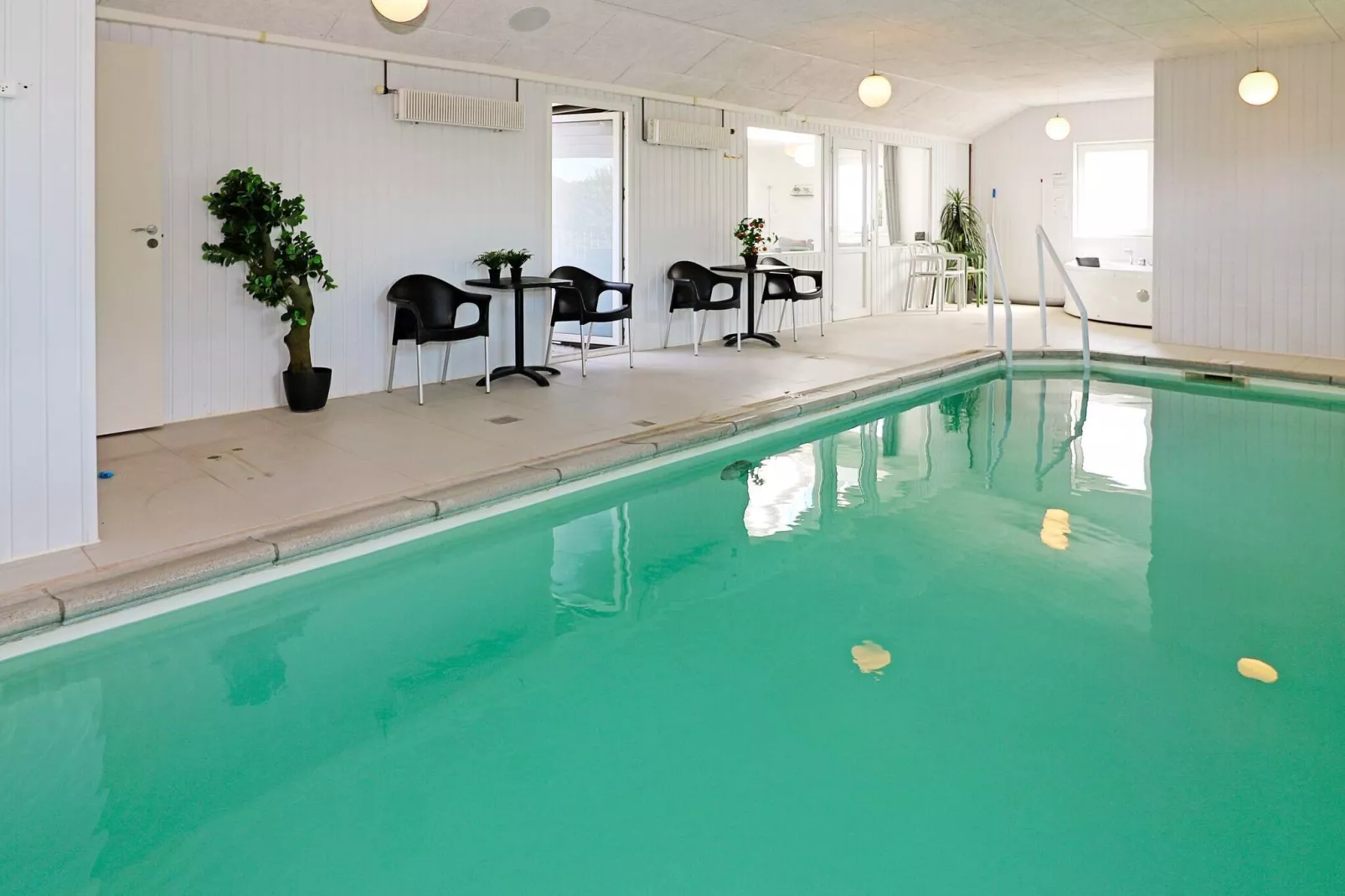 10 Personen Ferienhaus in Hadsund-By Traum-Schwimmbad