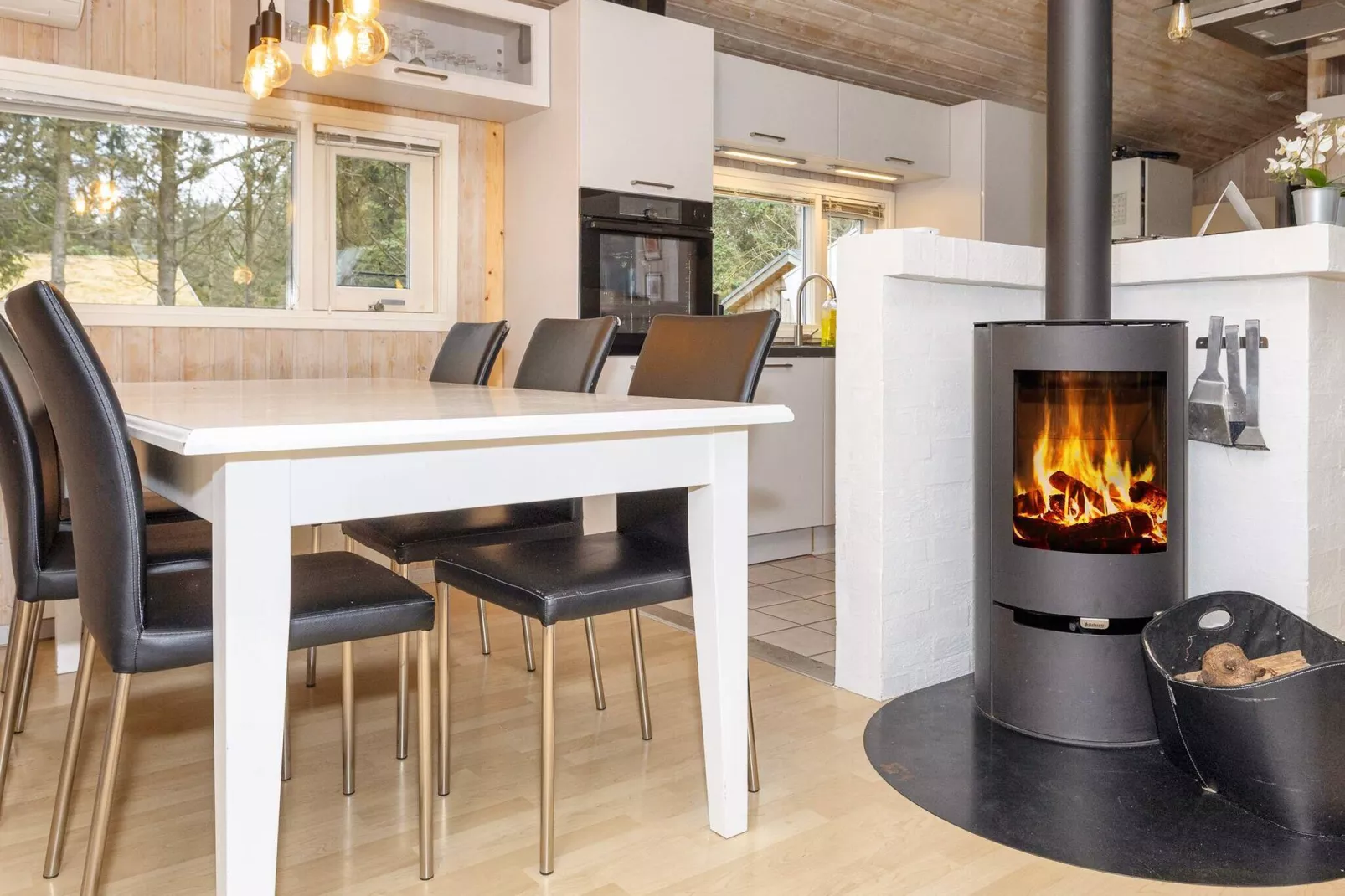 10 person holiday home in Saltum-By Traum-Indoor