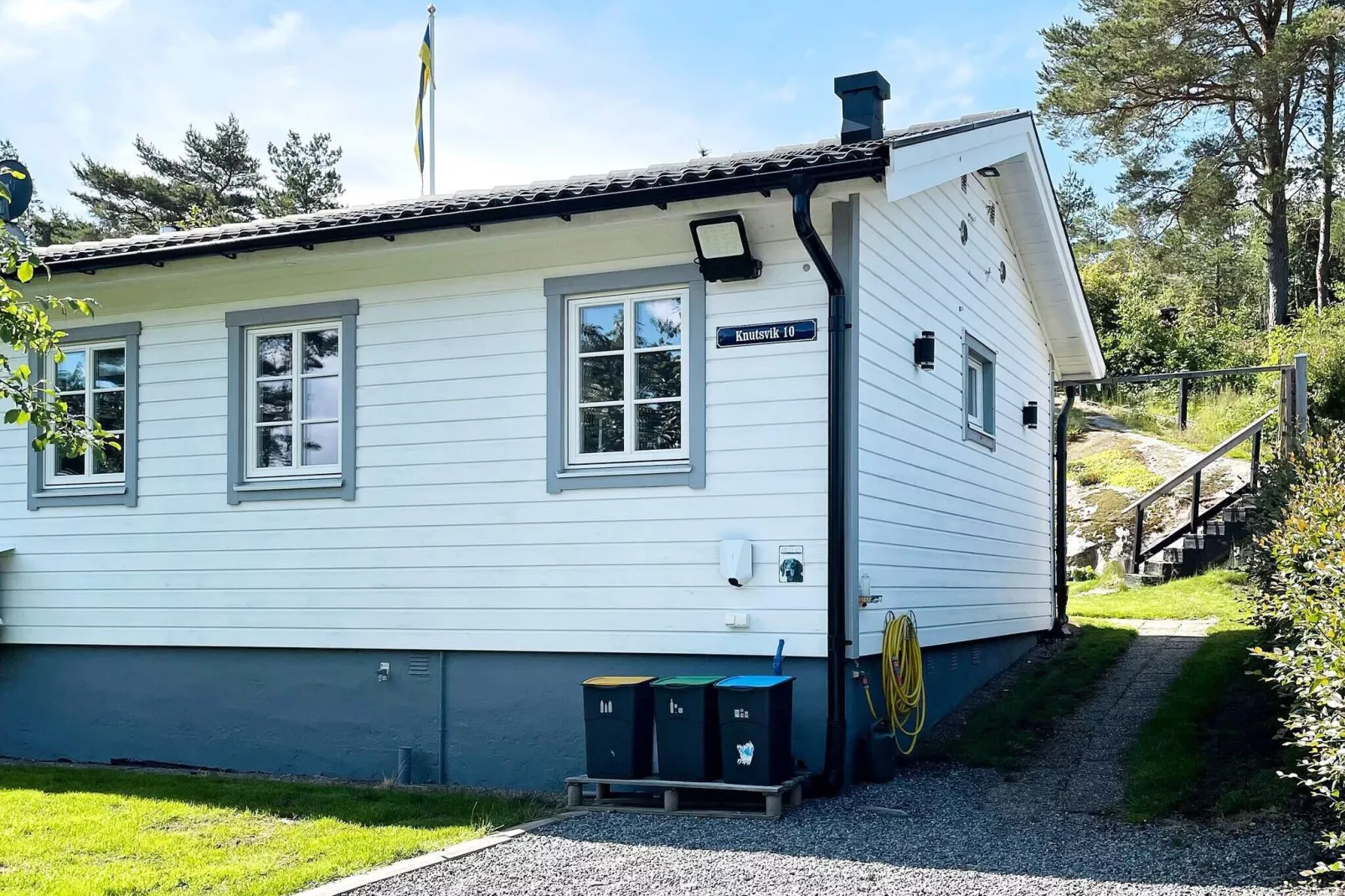 6 person holiday home in KUNGSHAMN-By Traum-Outdoor