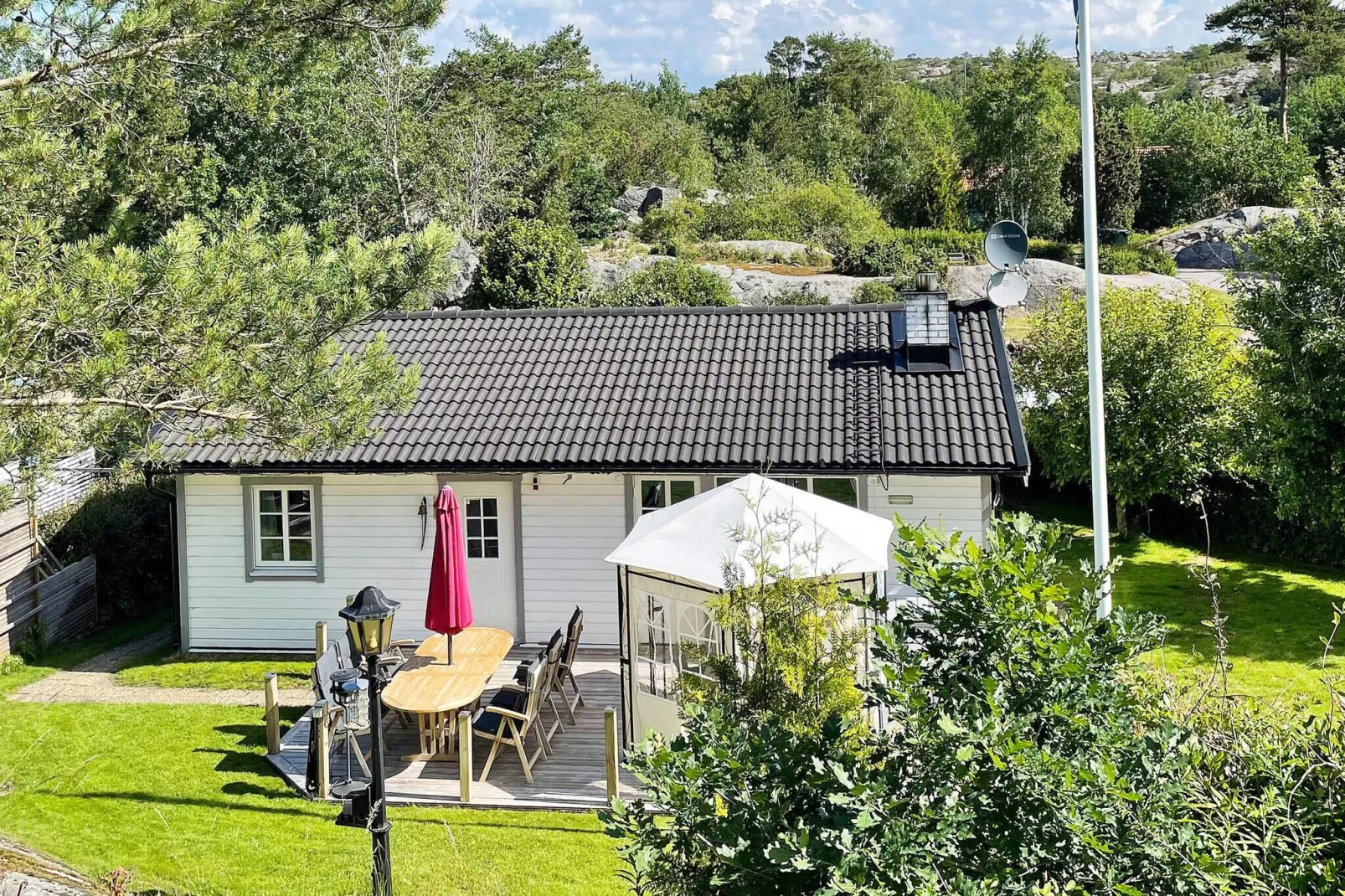 6 person holiday home in KUNGSHAMN-By Traum-Outdoor