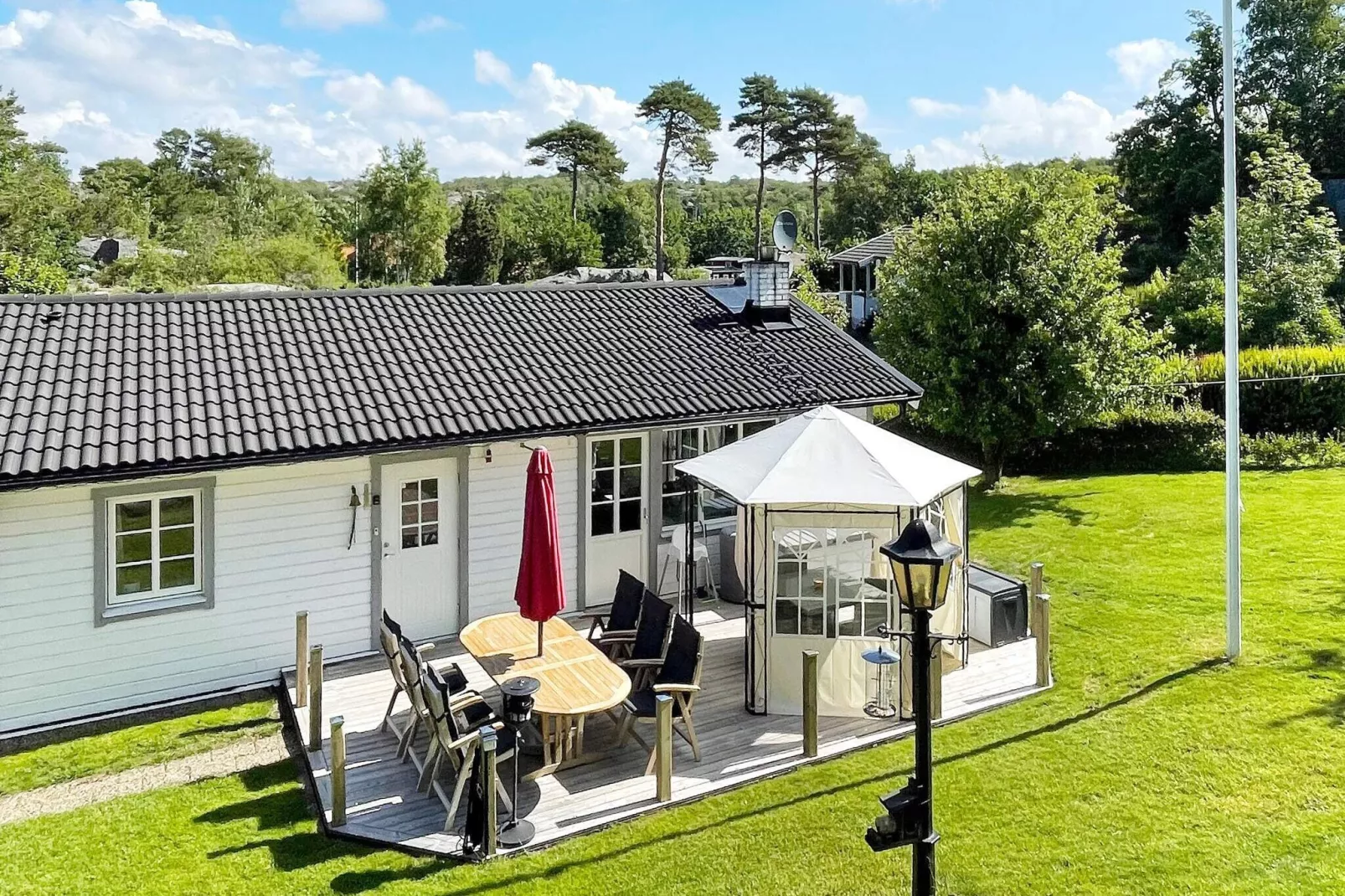 6 person holiday home in KUNGSHAMN-By Traum-Outdoor