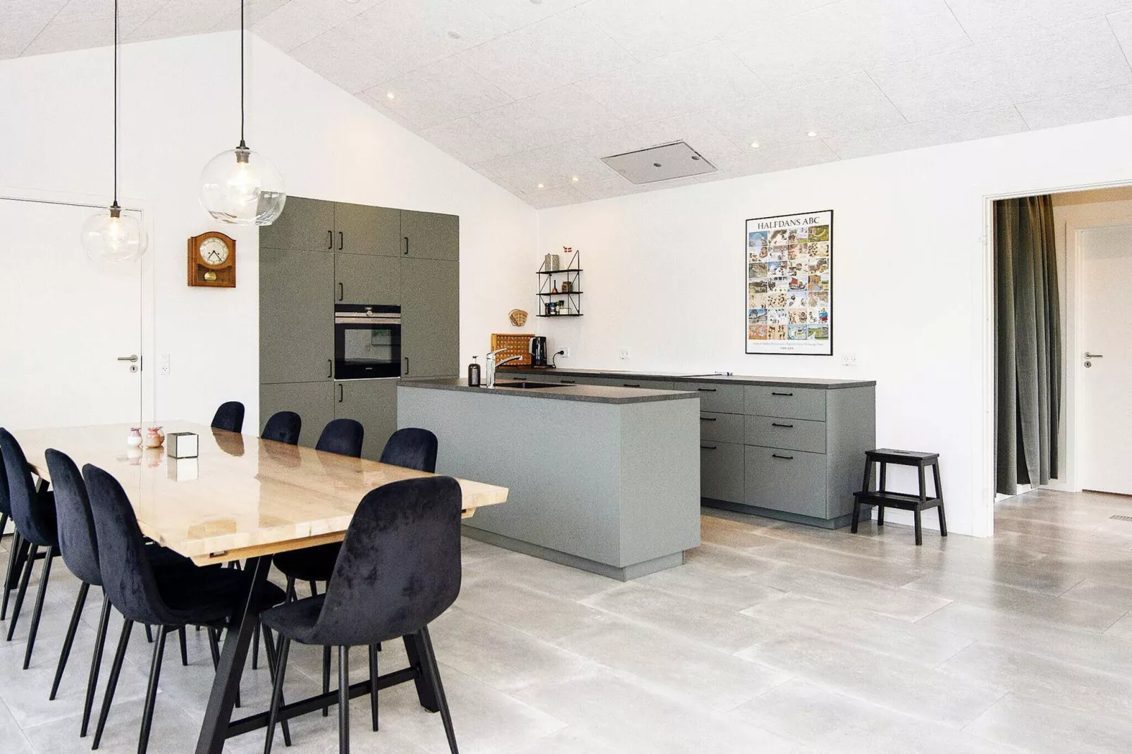 9 person holiday home in Glesborg-By Traum-Indoor