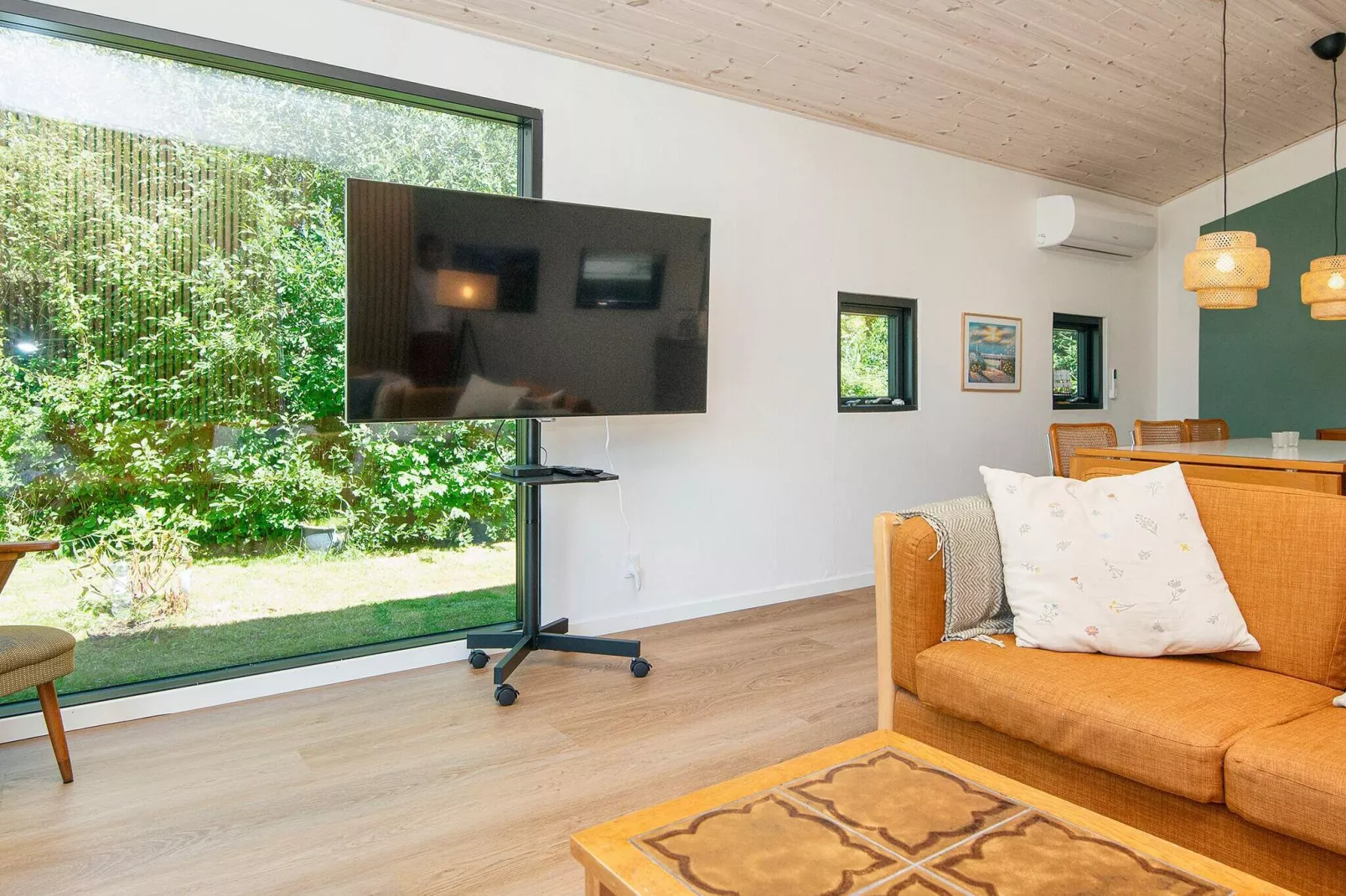 6 person holiday home in Glesborg-By Traum