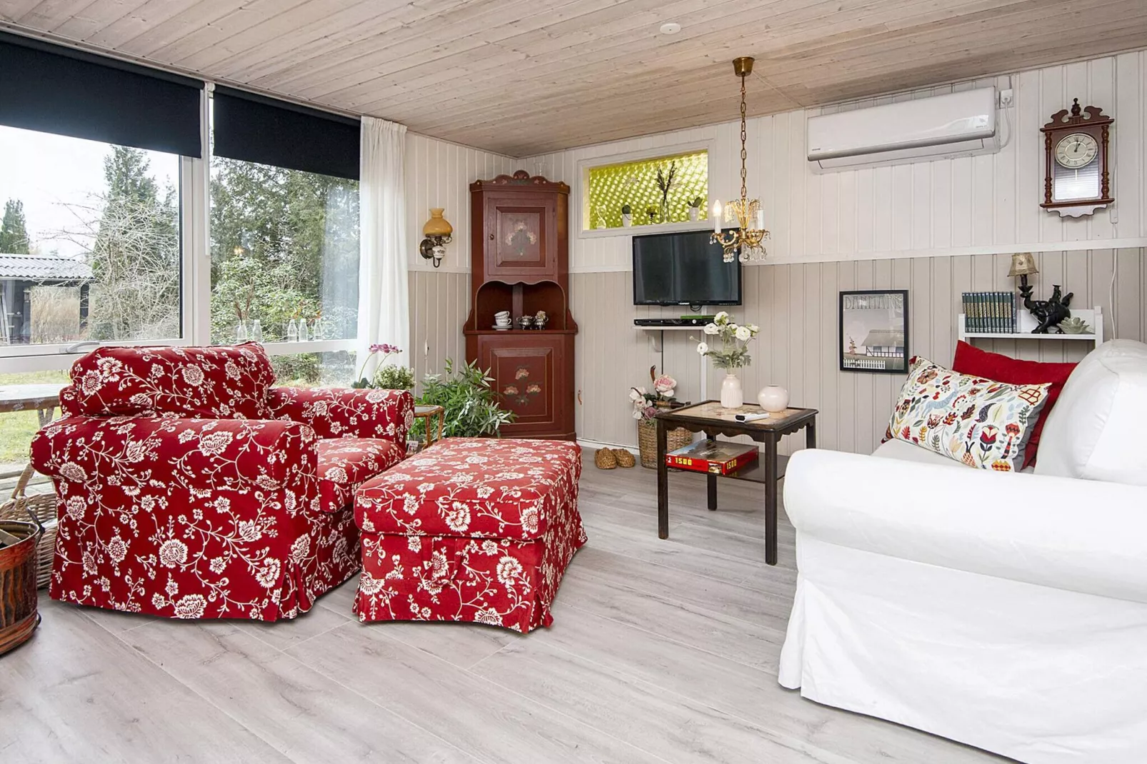4 person holiday home in Glesborg-By Traum