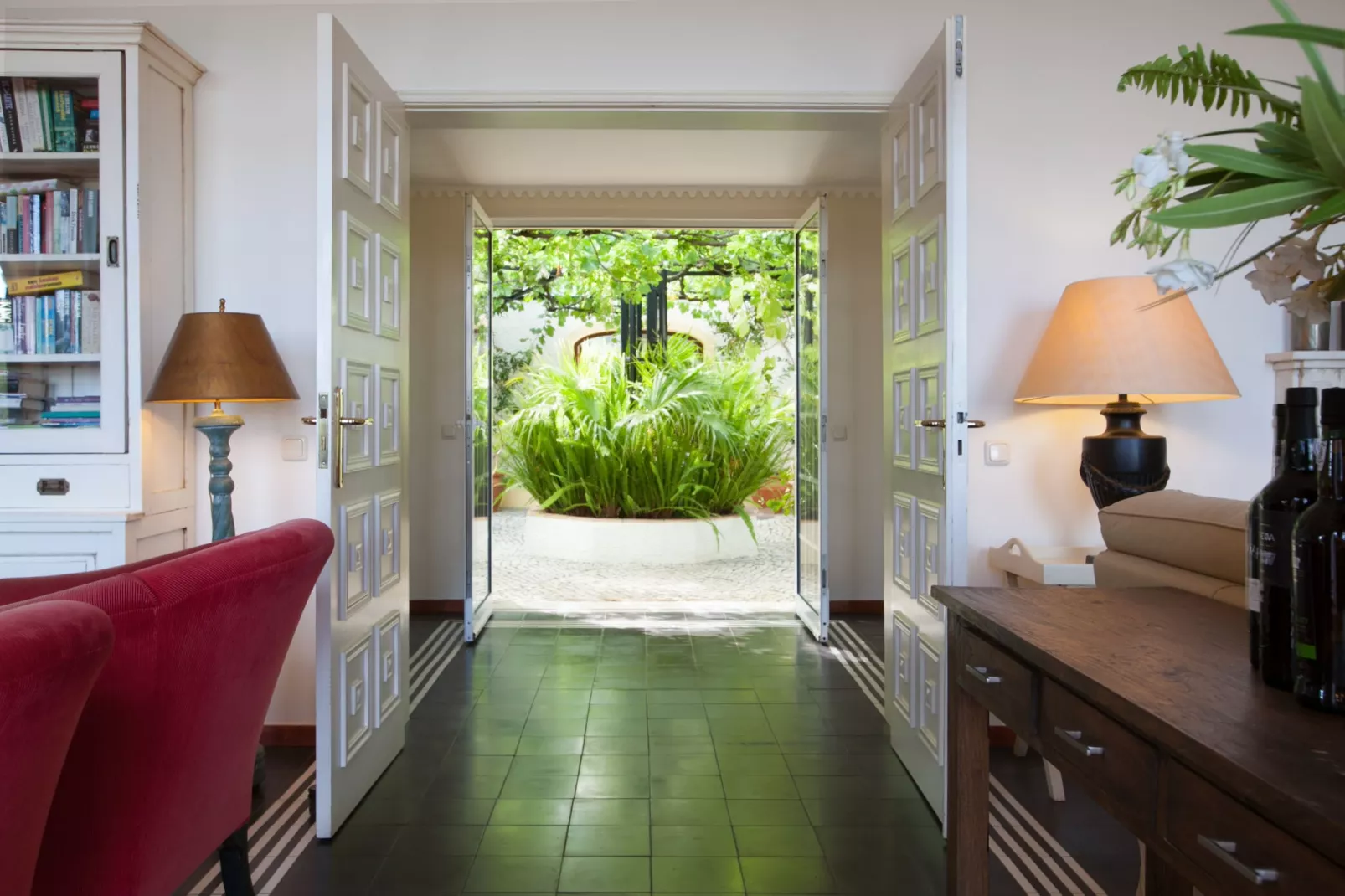 Villa Foz do Banho-Empfangshalle