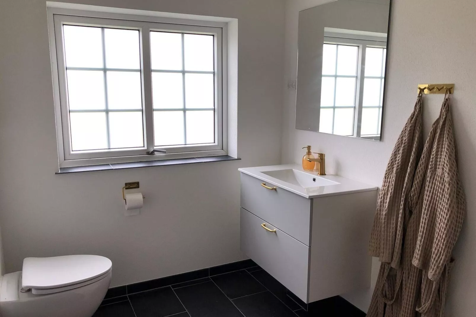 6 person holiday home in Blåvand-By Traum-Indoor
