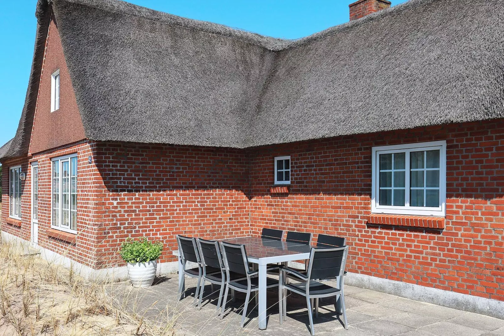 6 person holiday home in Blåvand-By Traum-View