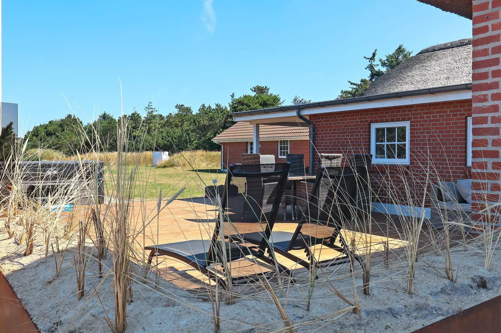 6 person holiday home in Blåvand-By Traum-View