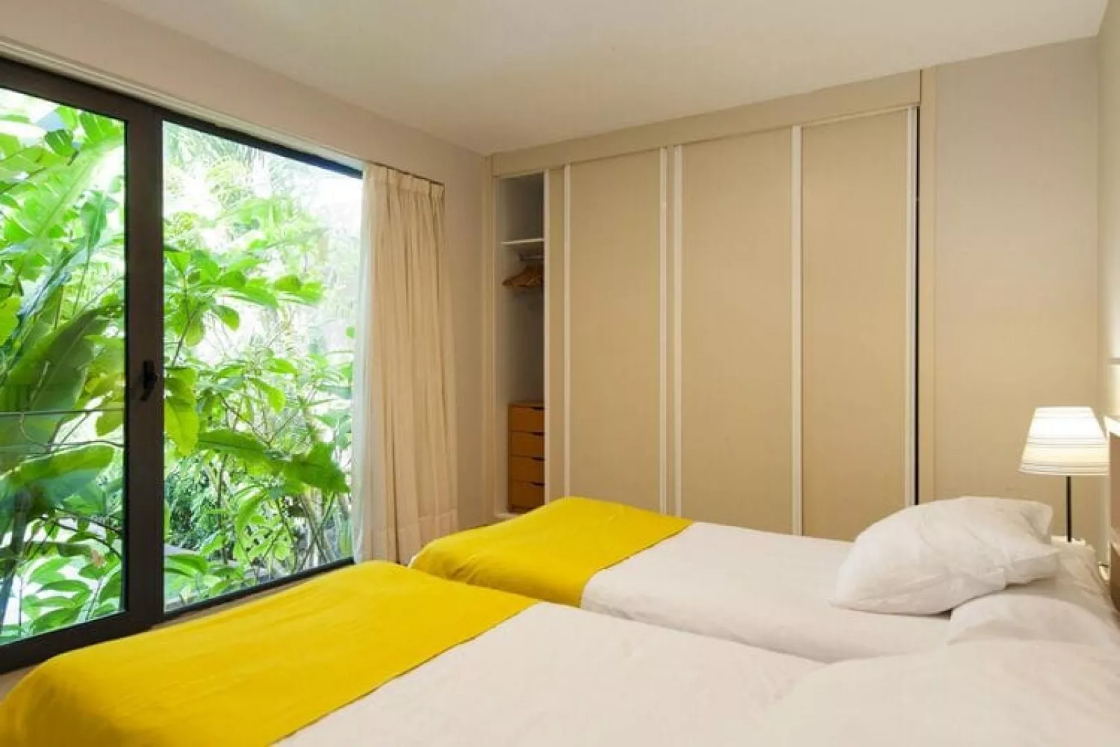 Los Lagos 13-Bedroom