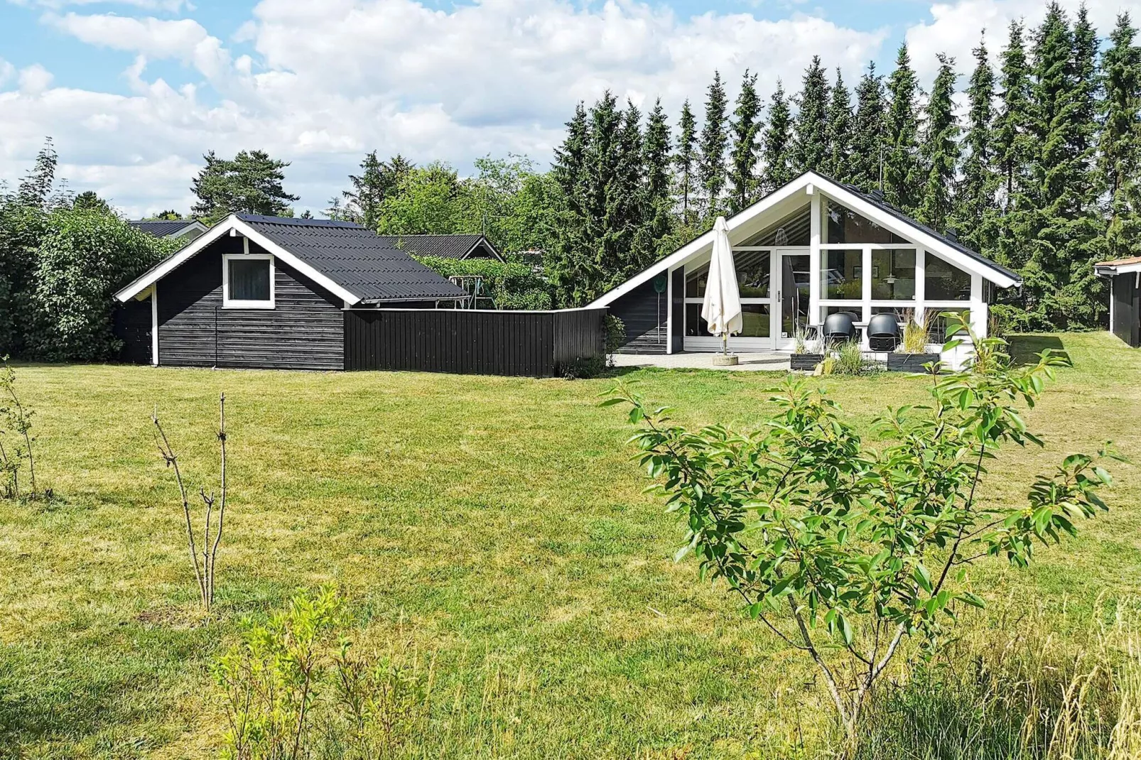 5 person holiday home in Fårvang-By Traum-Outdoor