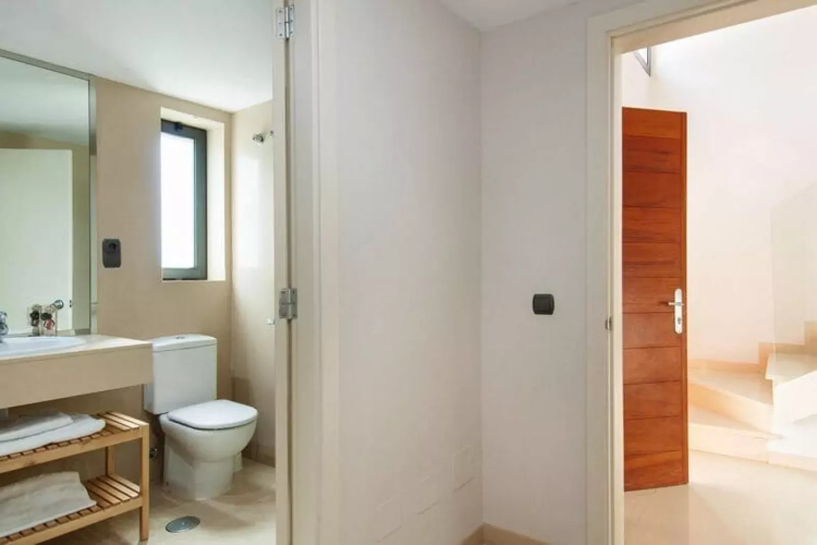 Los Lagos 13-Bathroom