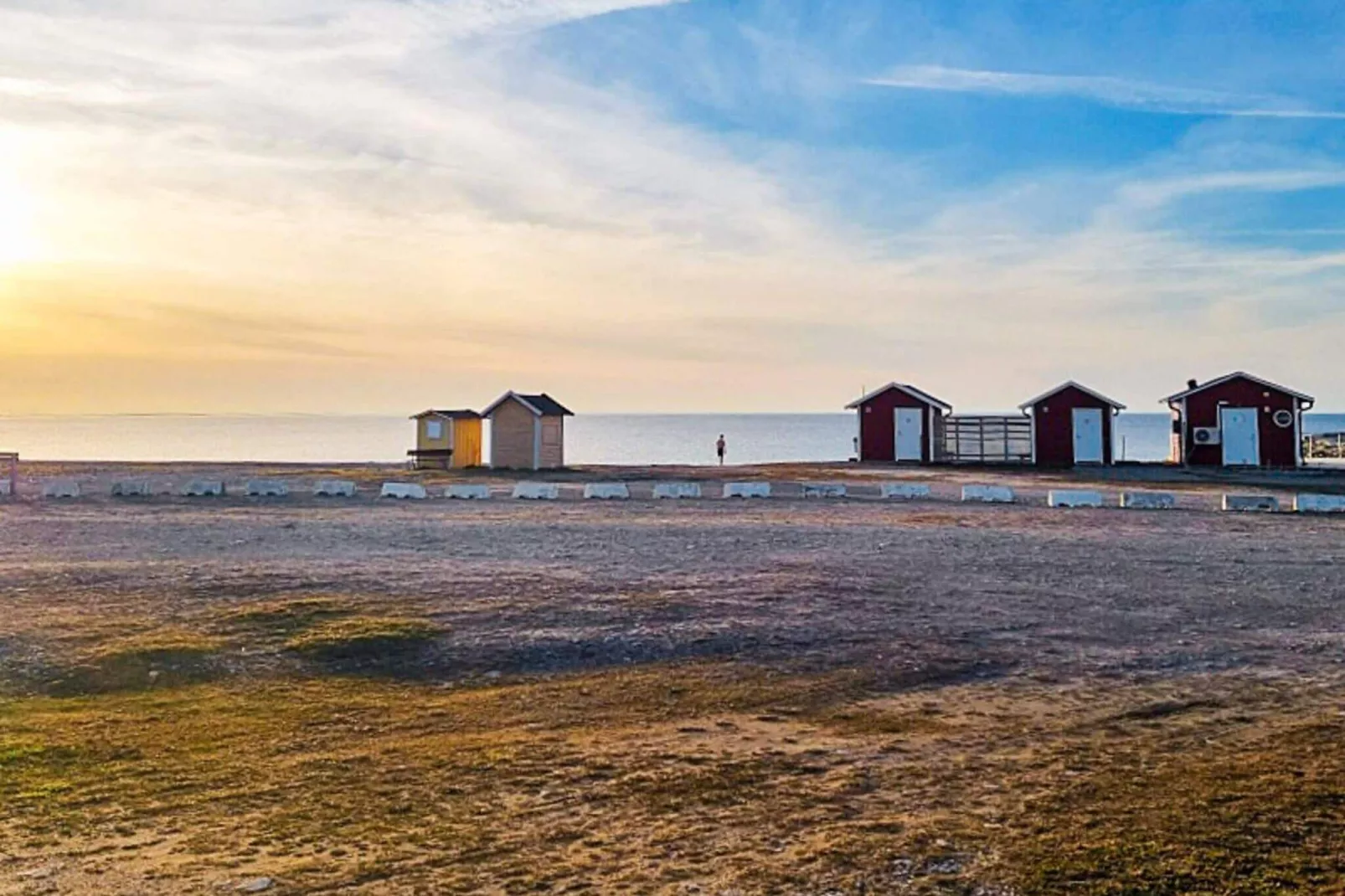 3 person holiday home in LÖTTORP-By Traum-Water view