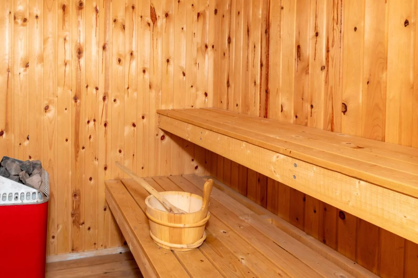 8 person holiday home in Frøstrup-By Traum-Sauna