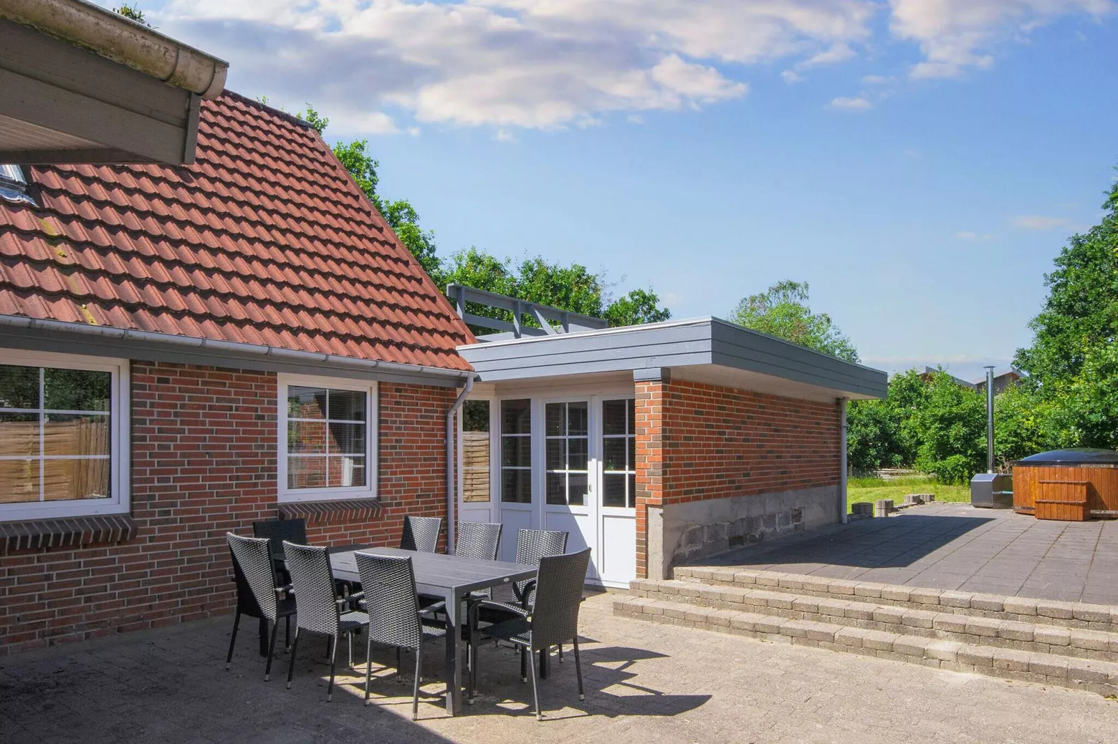 10 person holiday home in Glesborg-By Traum