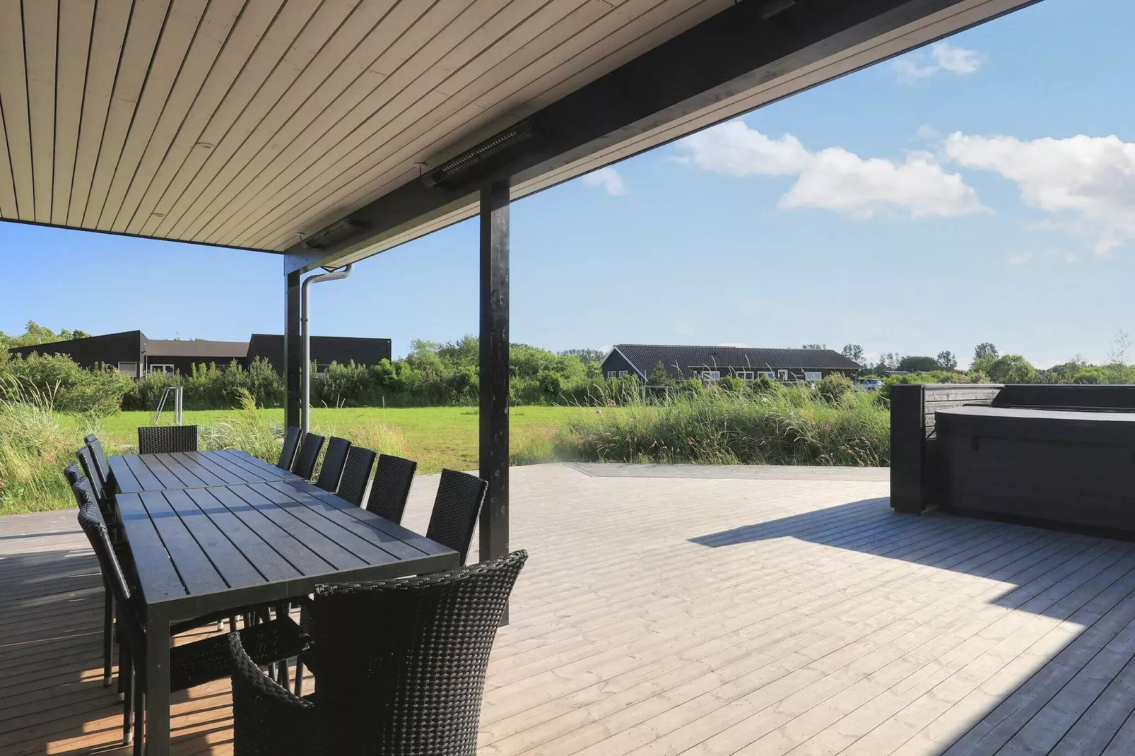 14 Personen Ferienhaus in Væggerløse-By Traum