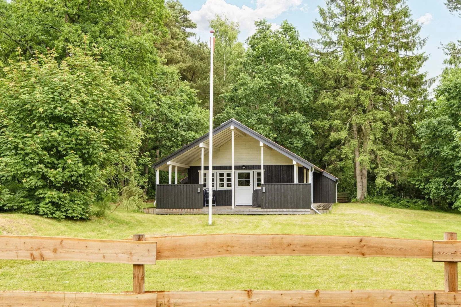 6 Personen Ferienhaus in Glesborg-By Traum-Im Freien