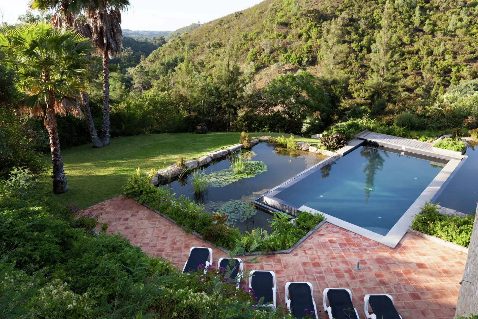 Villa Ribeira do Banho-View summer